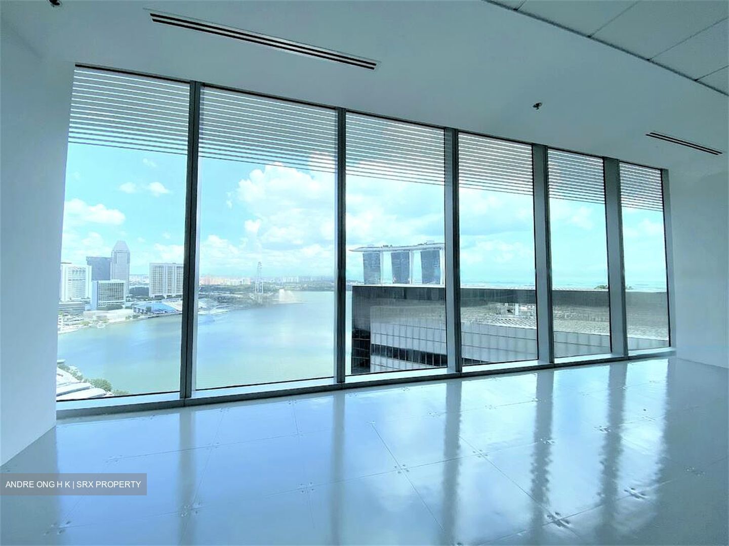 Ocean Financial Centre (D1), Office #451103601